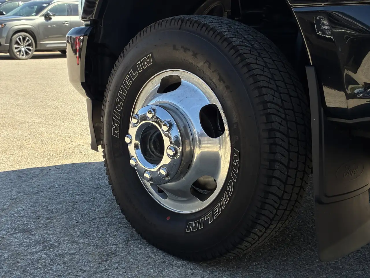 Ford F 350 снимка Ford F 350