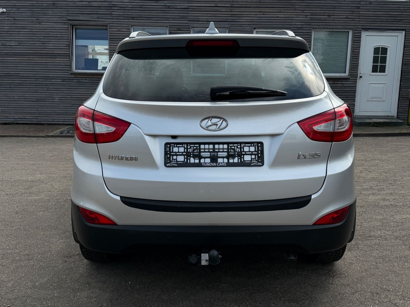 Hyundai iX35 Style 4WD Automatik Leder Pano AHK CAM SHZ — photo 6