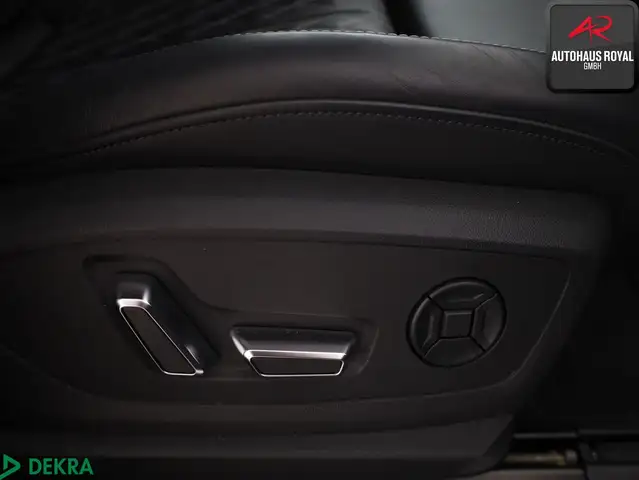 Audi E-Tron view 12