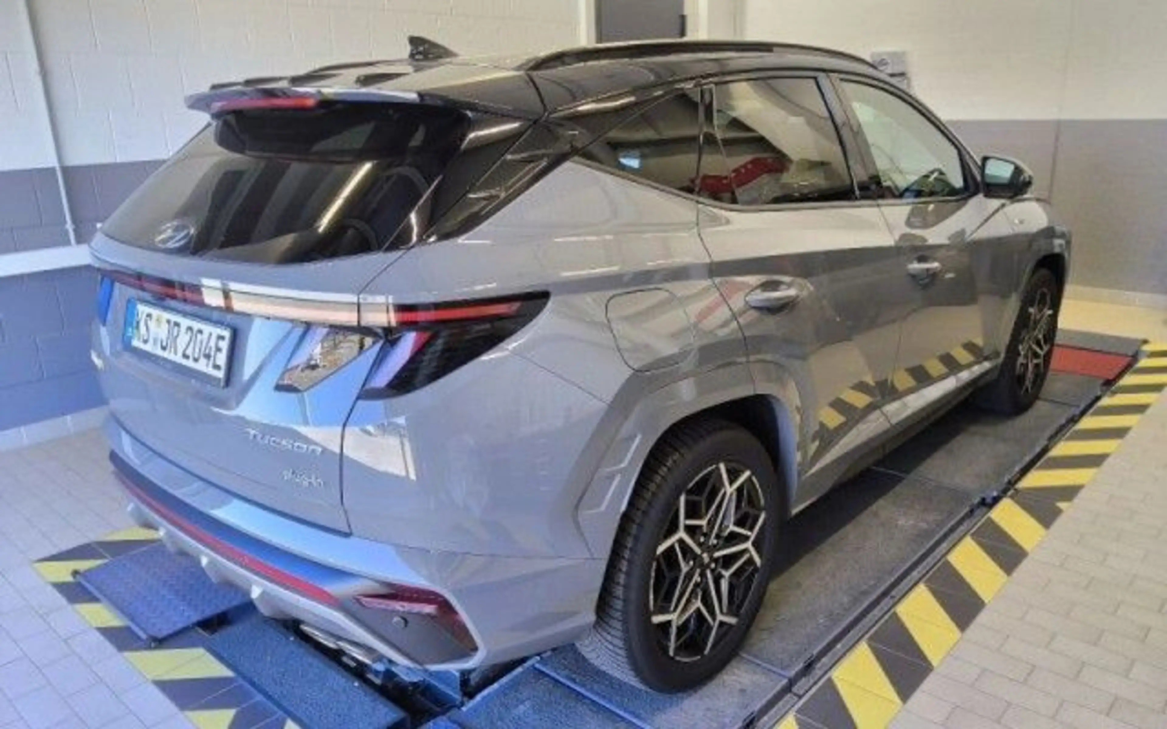 Hyundai TUCSON 1.6 T-GDI PHEV Allrad N LINE*Np 56.800EUR — photo 4