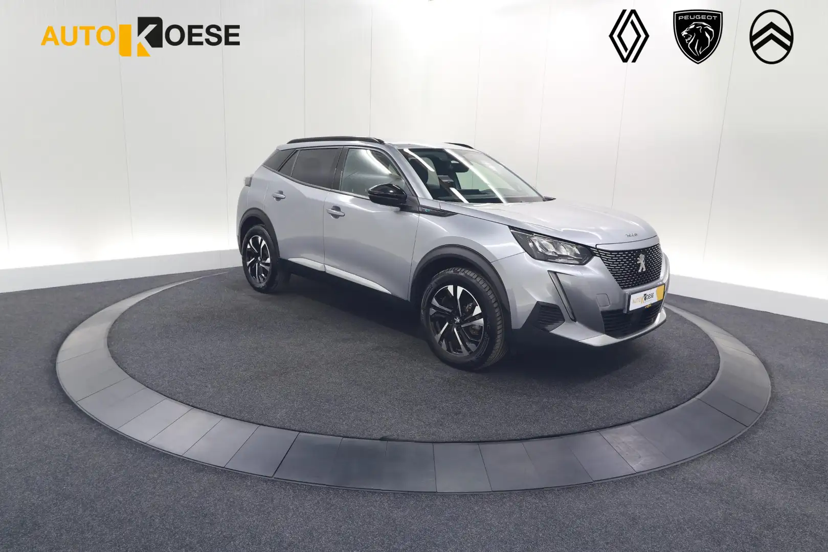 Peugeot e-2008 EV Allure Pack 50 kWh | 3 Fase Laadfunctie | Camer Grijs - 1