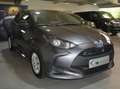 Toyota Yaris 1.5i VVT-i Hybrid E-CVT  /  NAVI + CAM / 8.833 KM Grijs - thumbnail 4