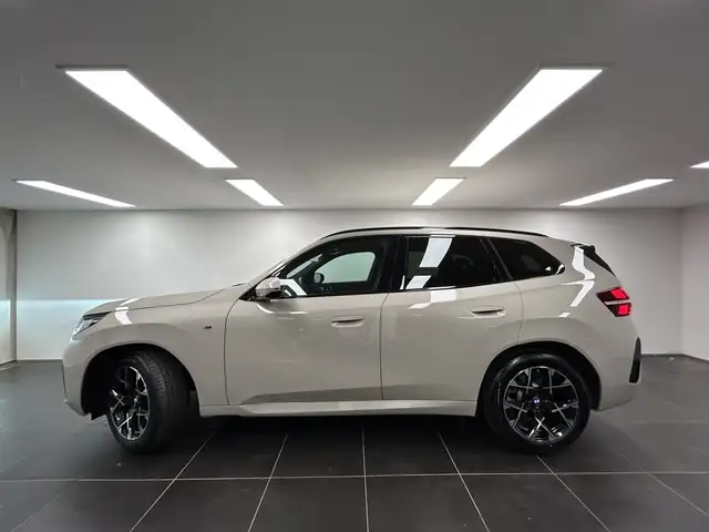 BMW X3 view 2