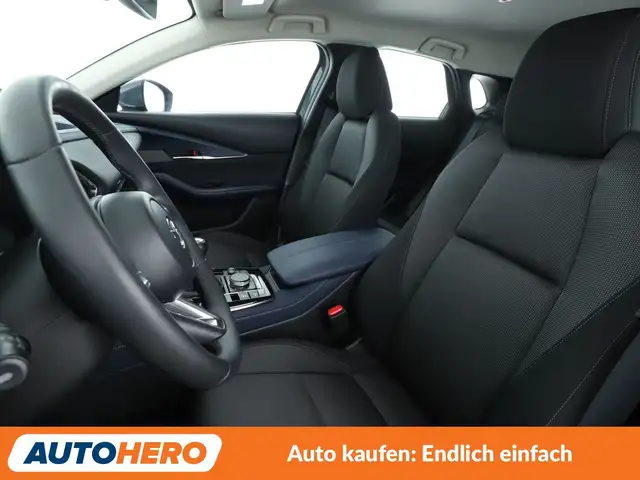 Mazda CX-30 view 10