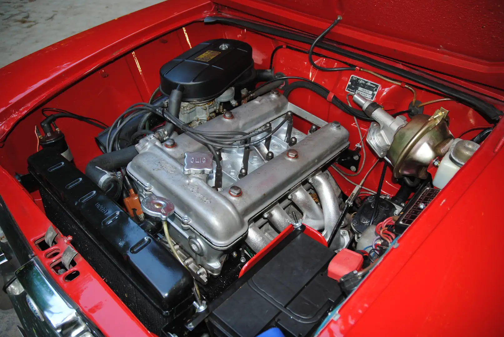 Alfa Romeo Giulia 1300 TI Rojo - 2