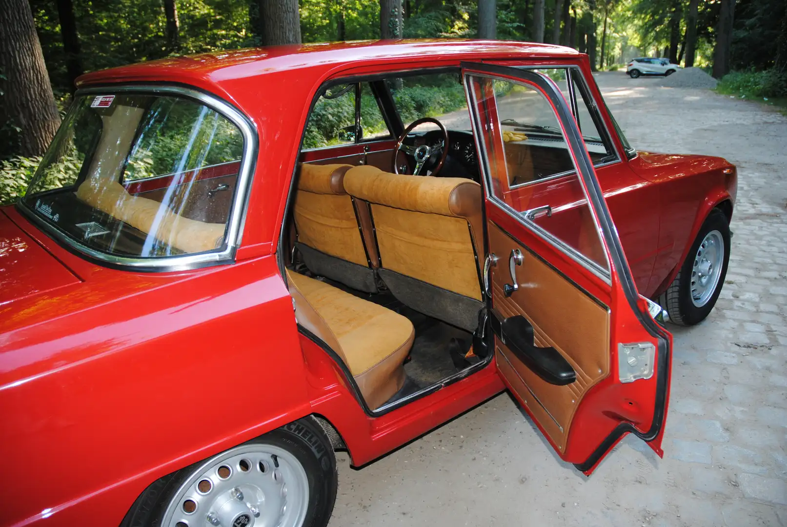 Alfa Romeo Giulia 1300 TI - 2