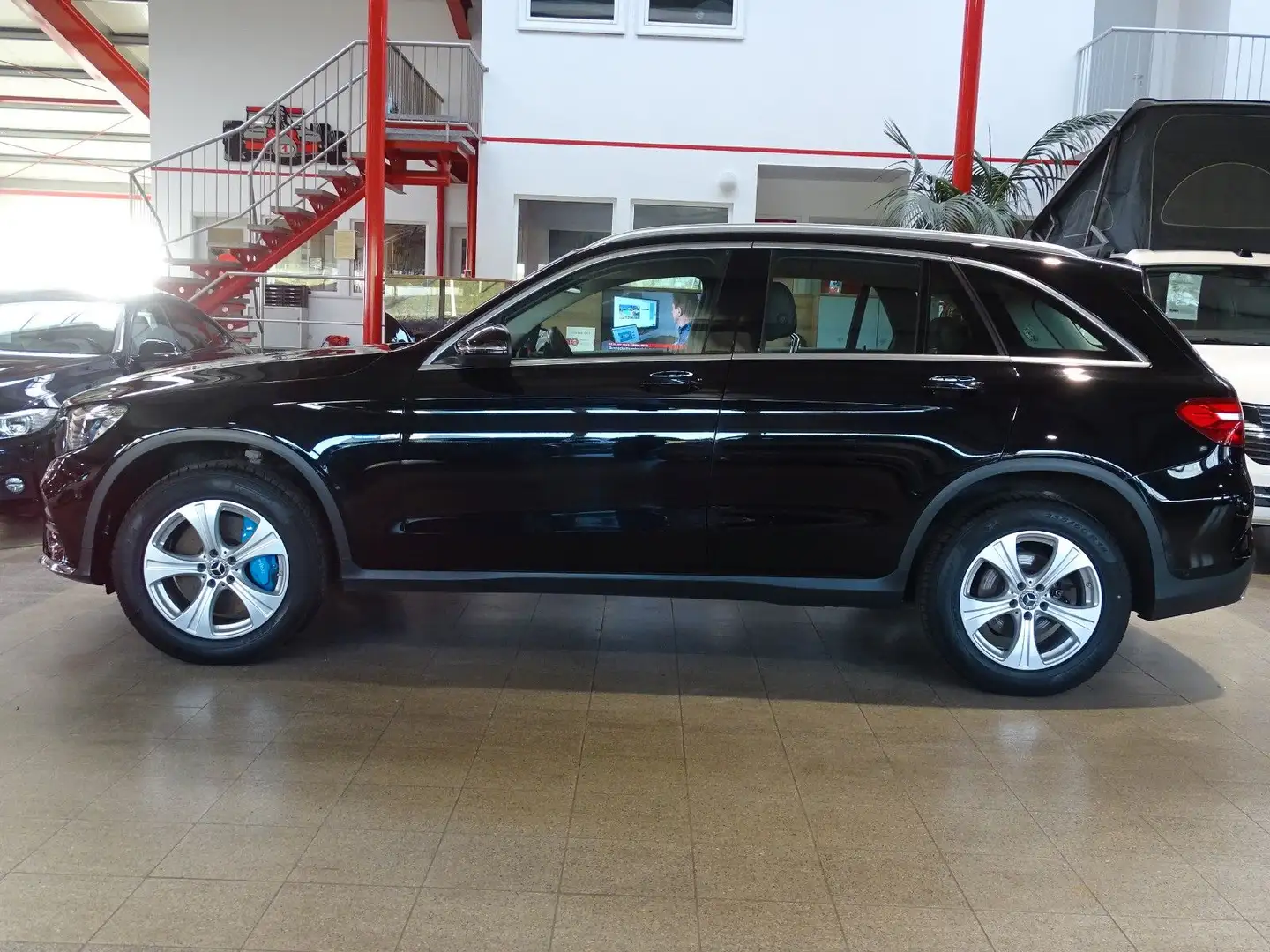 Mercedes-Benz GLC 350 e 4Matic AMG Line ACC Head-up Kamera NAV Noir - 2