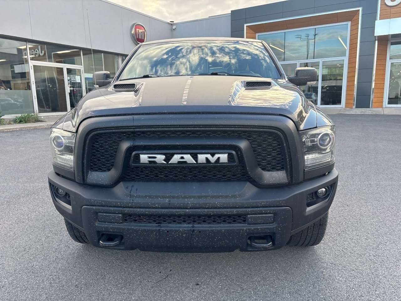 2021 RAM 1500 Warlock 1 OWNER + NO ACCIDENTS + RUNNING BOARDS + — снимка 1