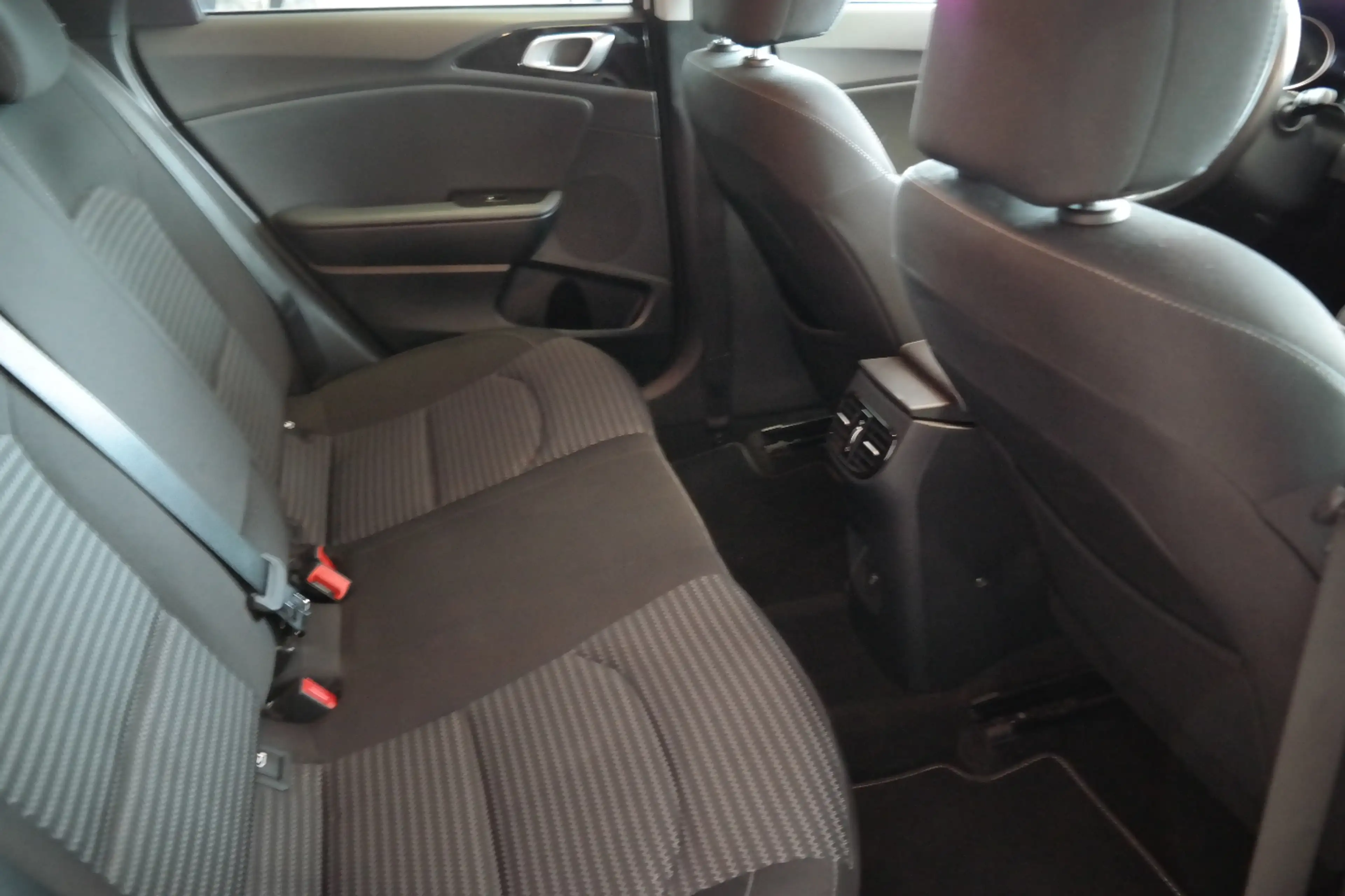 Kia Ceed SW / cee'd SW 1.5 Spirit — photo 12