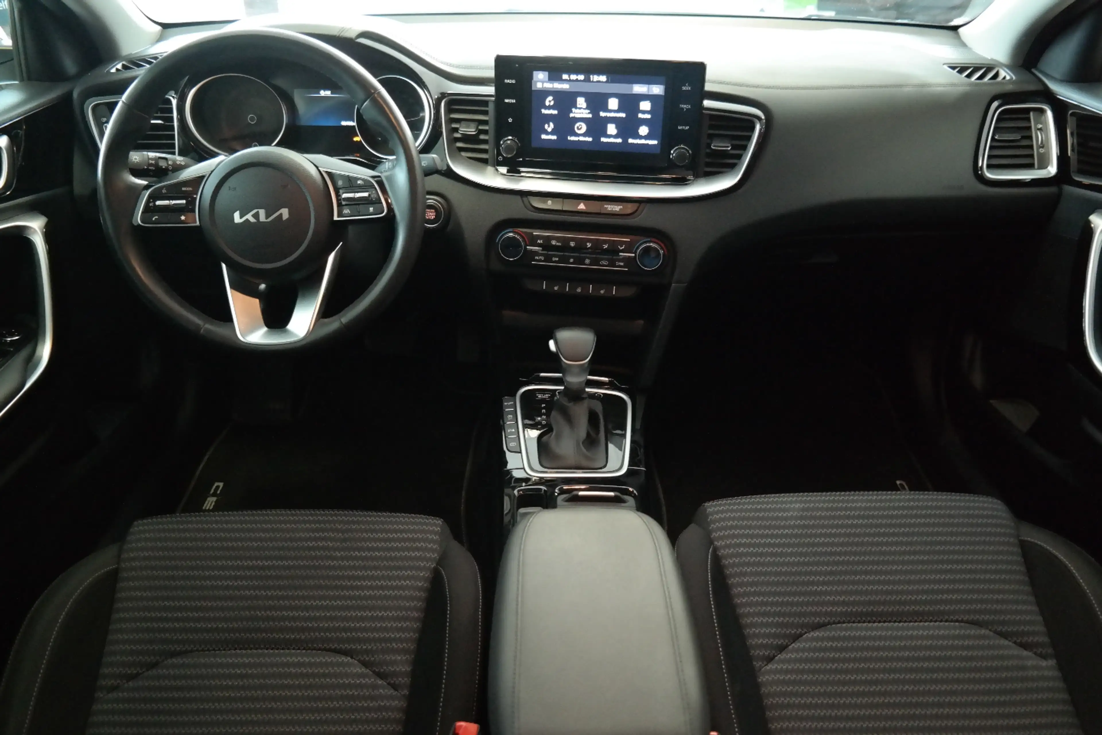 Kia Ceed SW / cee'd SW 1.5 Spirit — photo 14