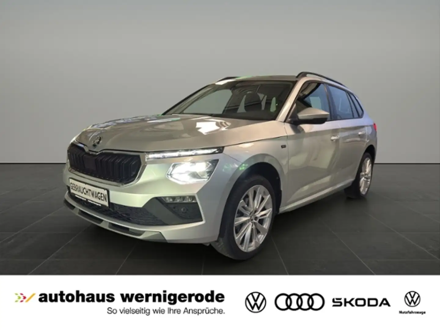 Skoda Kamiq Selection 1.0TSI DSG *AHK*LED*Navi*Kamera*VC Silber - 1
