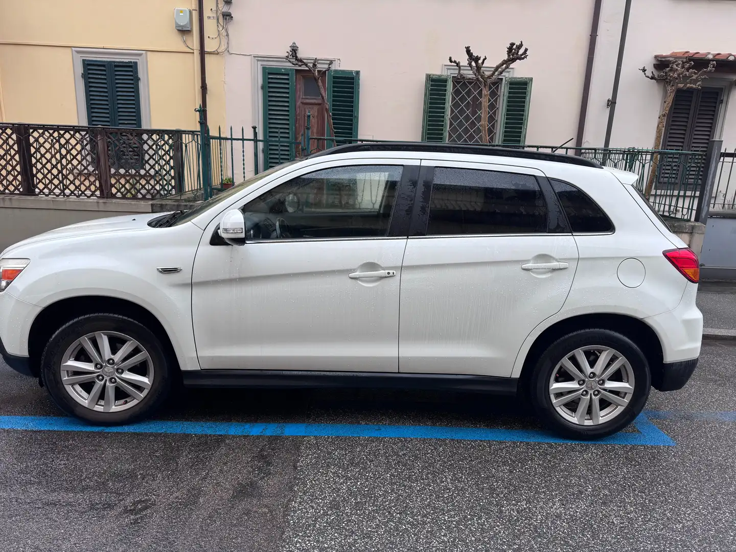 Mitsubishi ASX ASX+I+2010+1.8+Invite+2wd - 1