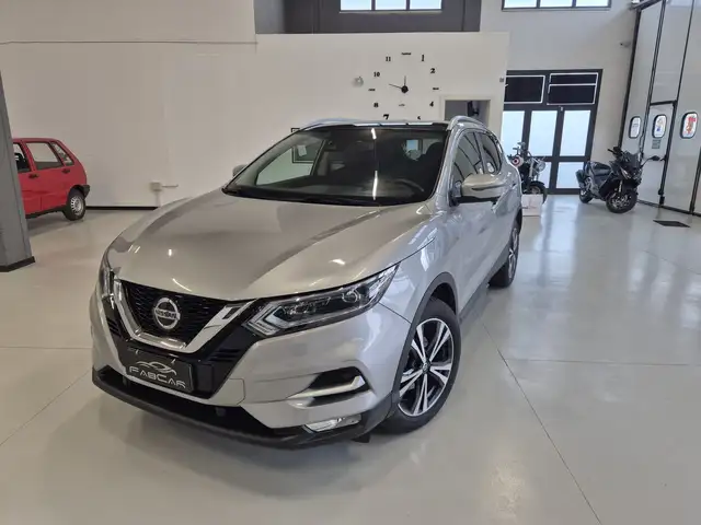 Nissan Qashqai Qashqai II 2017 1.3 dig-t Tekna+ 160cv dct