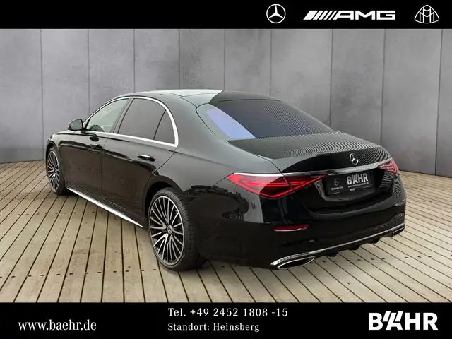 Mercedes-Benz S-Class view 3