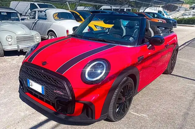 MINI Cbr.     (F57) Mini 1.5 Cooper JCW Cabrio