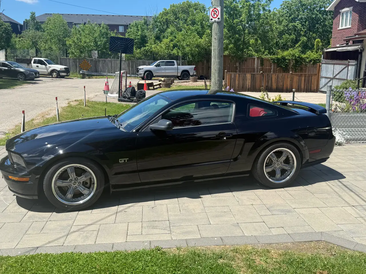 2005 Ford Mustang