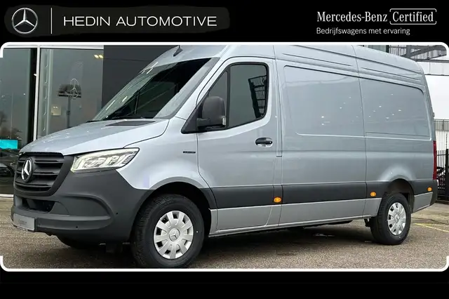 Mercedes-Benz 320 eSprinter L2/H2 Pro 81kWh | Winterpakket | High-pe