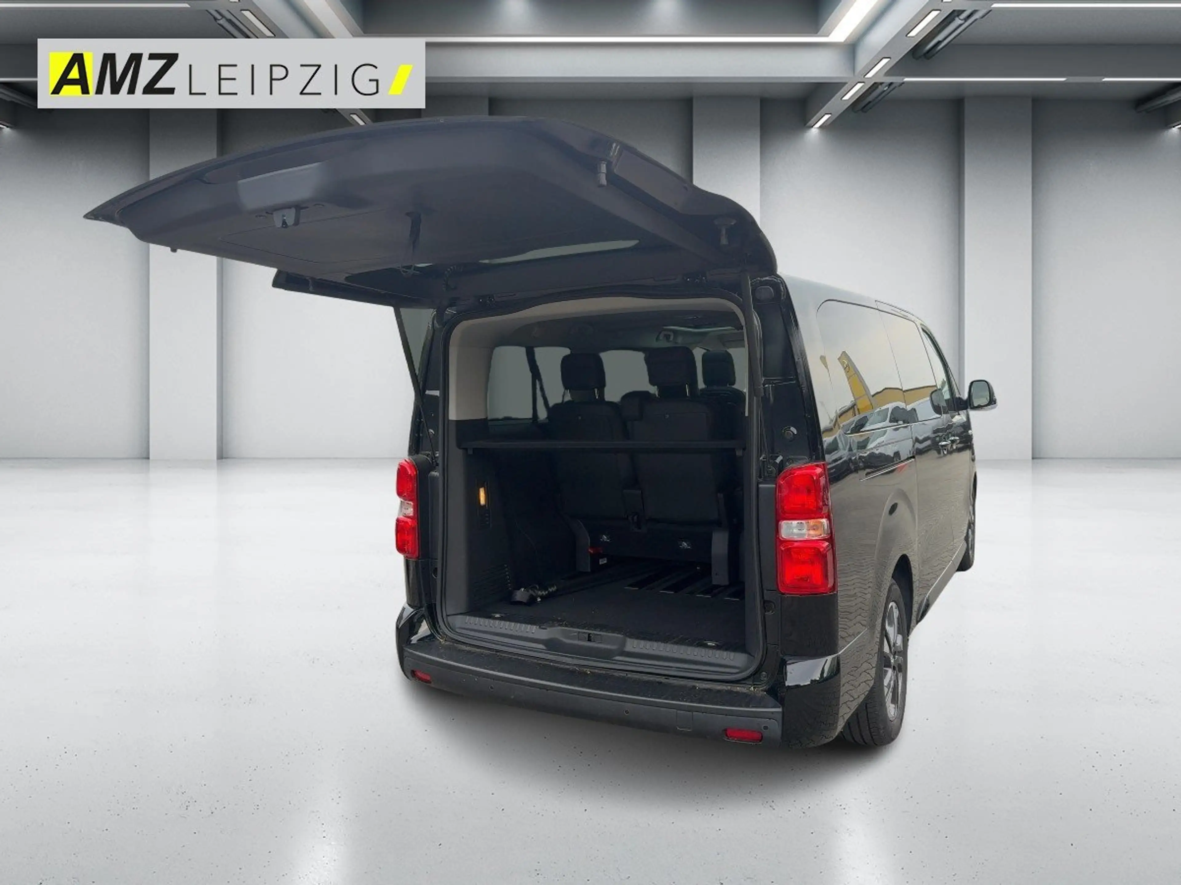 Opel Zafira Life 2.0 D L (L3) Elegance *7-Sitzer* — photo 9