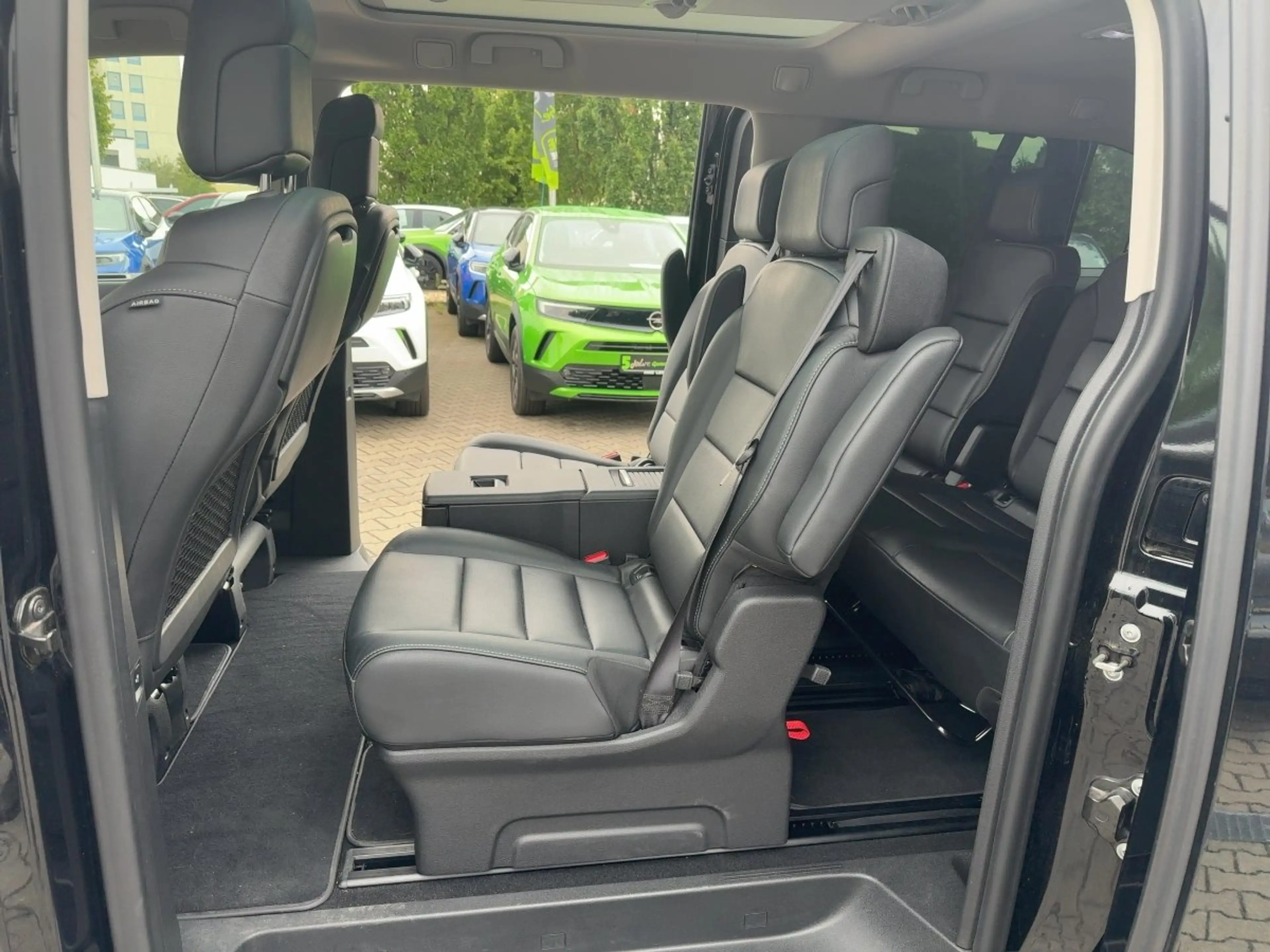 Opel Zafira Life 2.0 D L (L3) Elegance *7-Sitzer* — photo 18