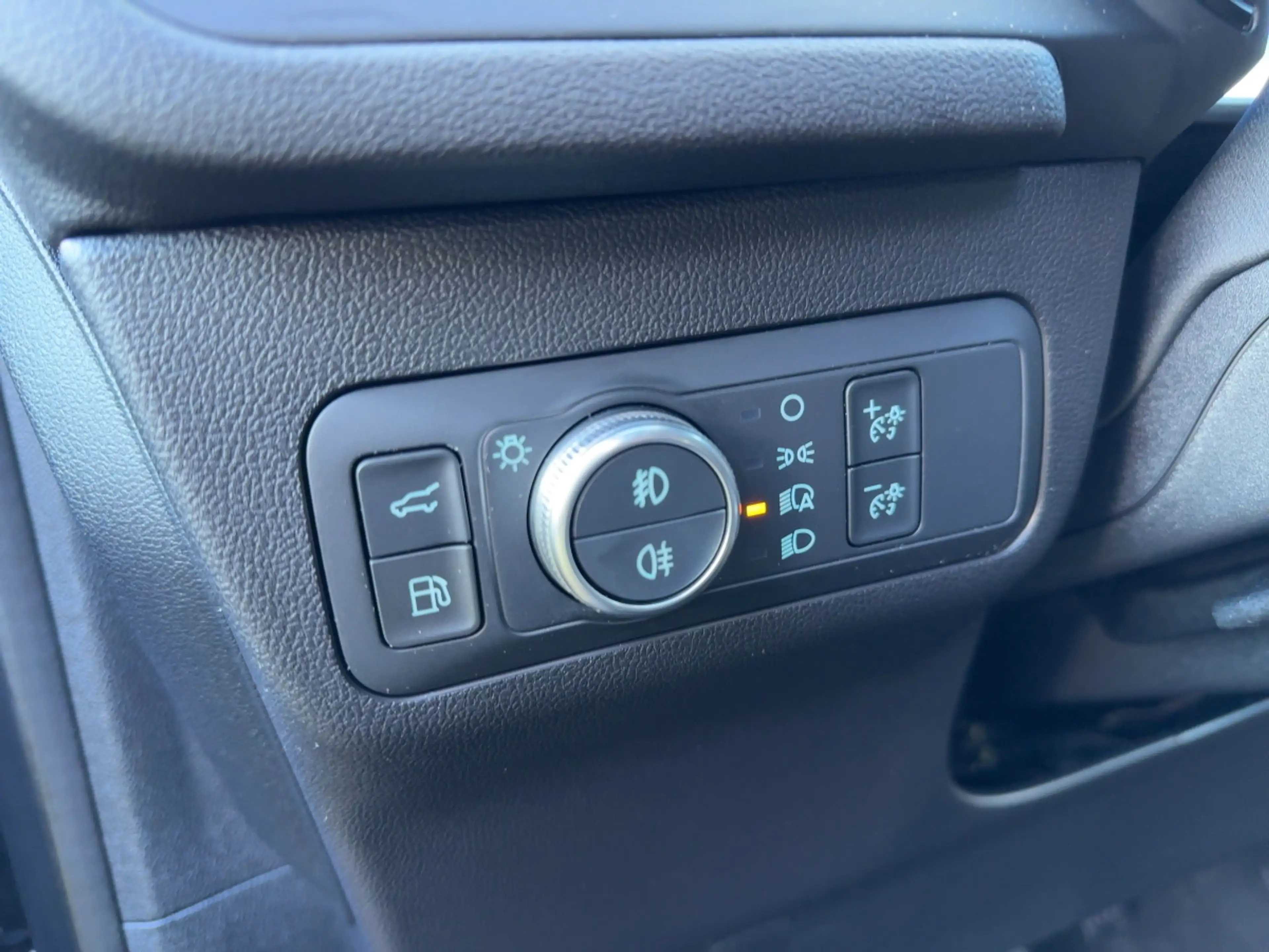 Ford Kuga ST-Line X LED+AHK+Kamera+Winterpaket — photo 15