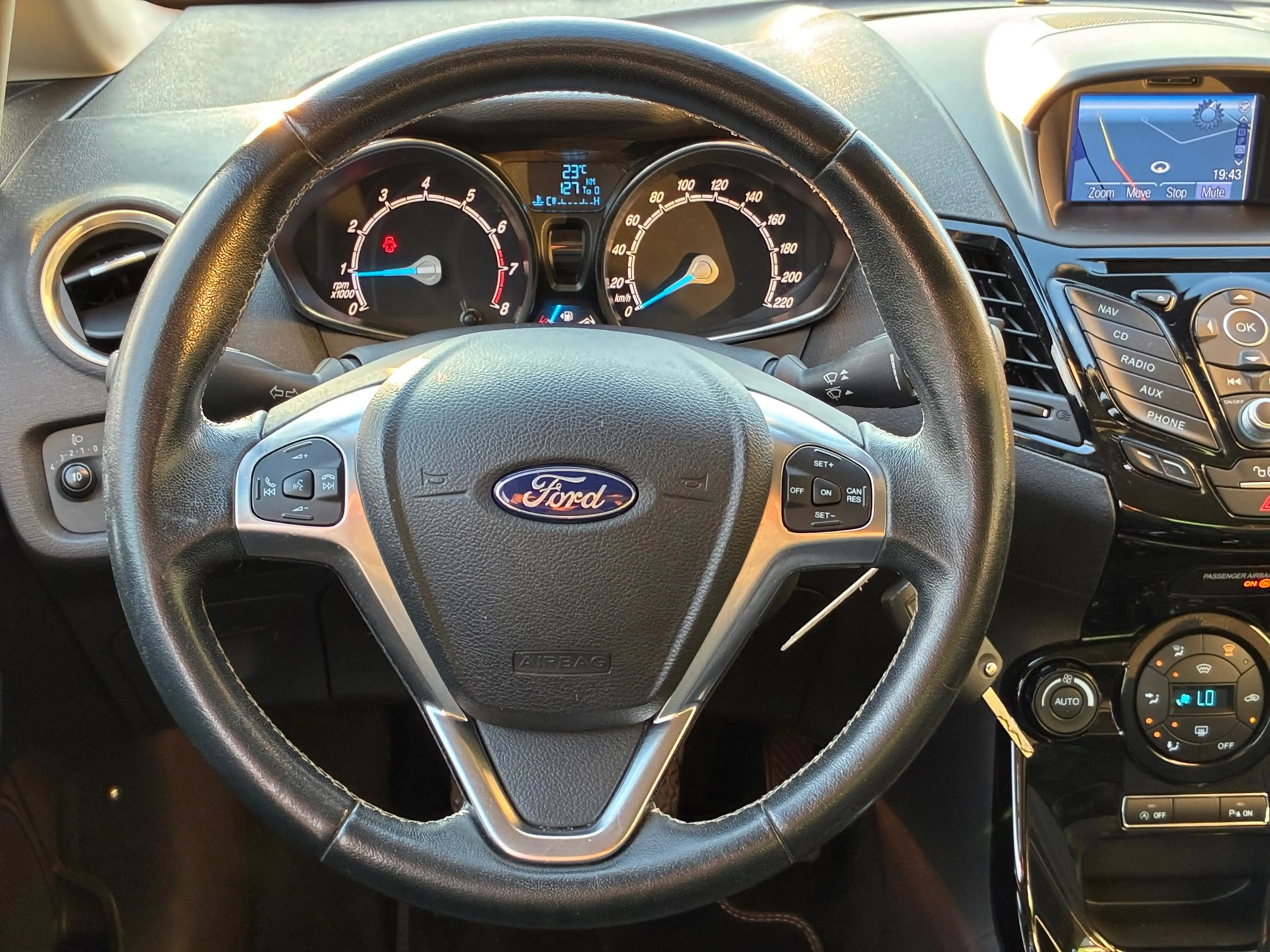 Ford Fiesta 1.0 EcoBoost Titanium|1e Eigenaar|Navigatie|Cruise — photo 2