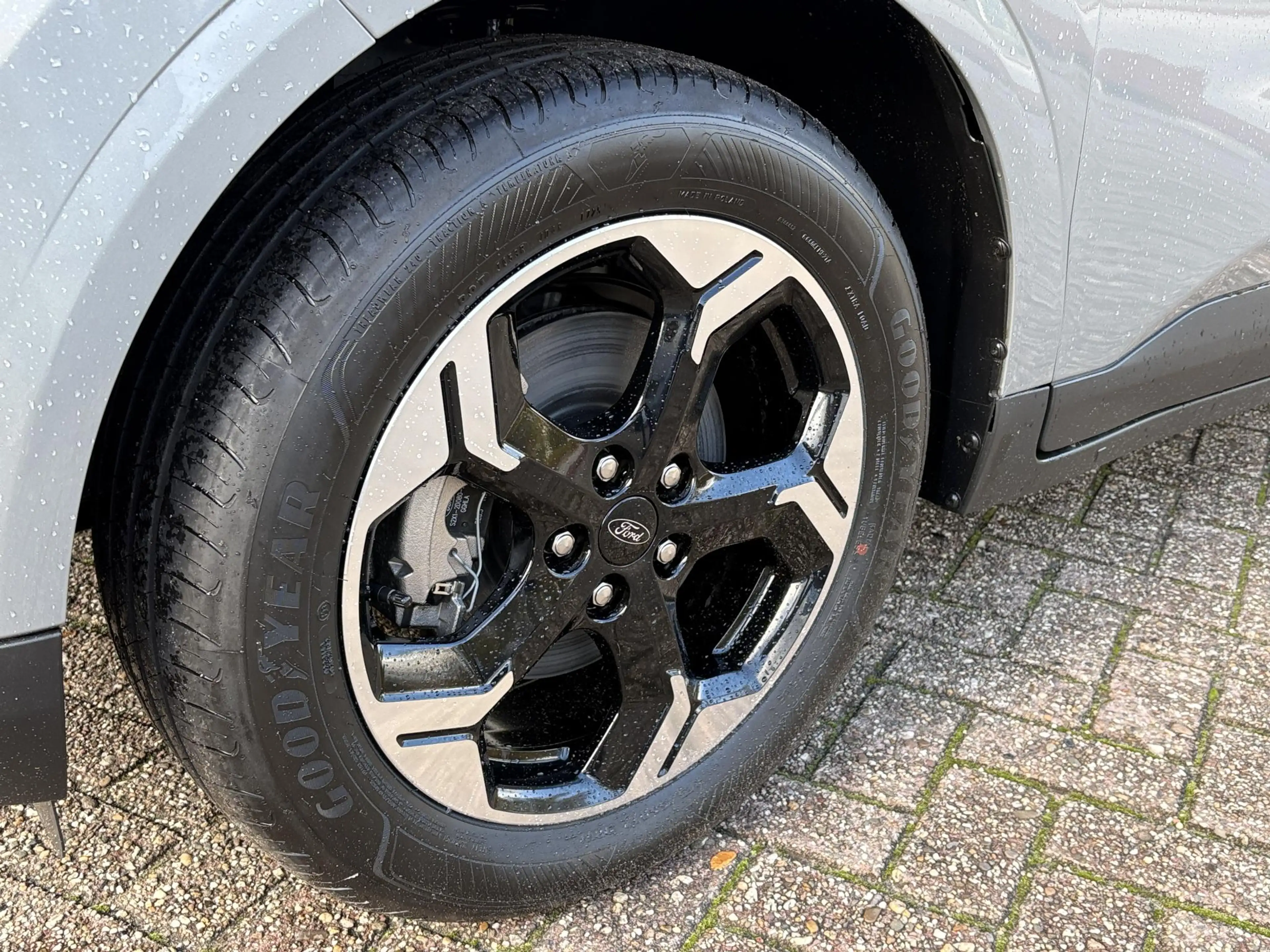 Ford Transit Courier E-Transit Limited 44 kWh 136pk | Adaptive cruise c — photo 12