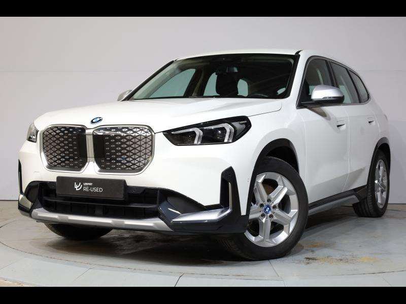 BMW iX1