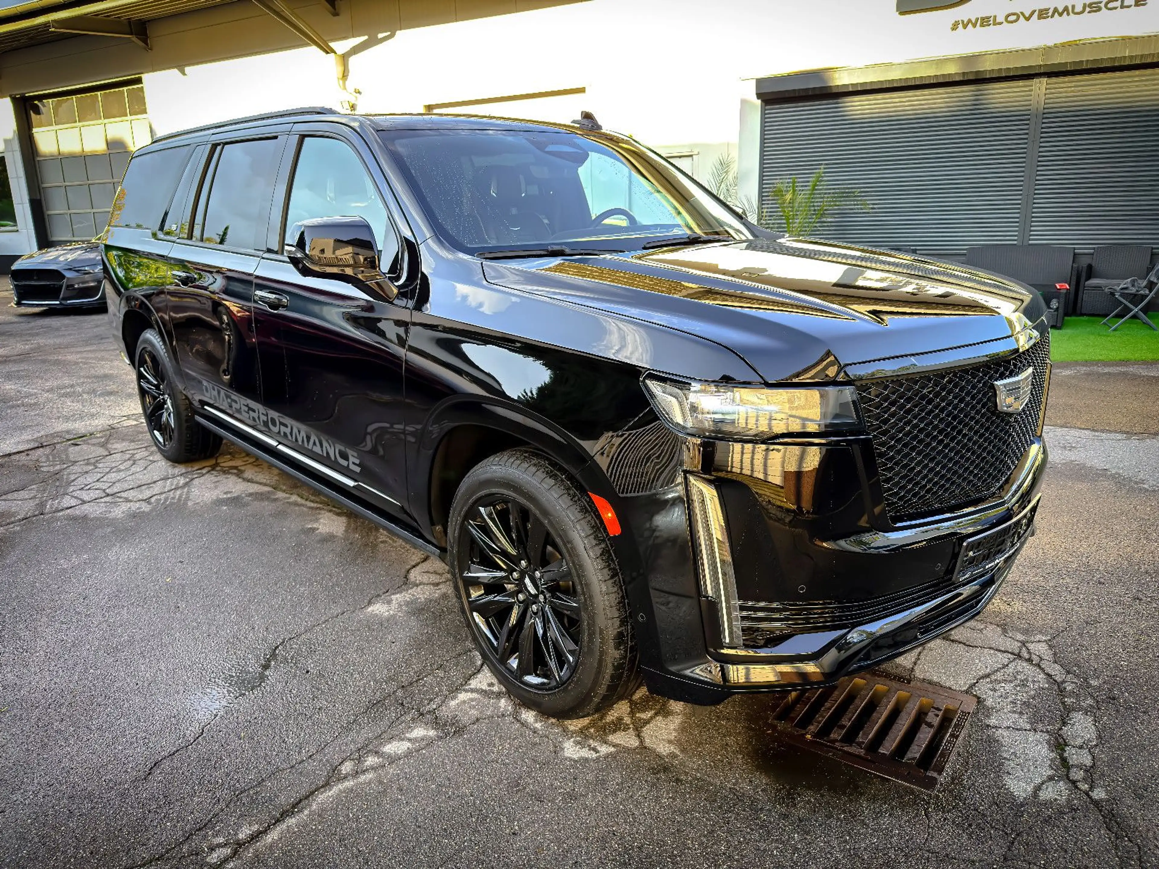 Cadillac Escalade 6.2 ESV Sport Platinum NIGHT LED TÜV — photo 5