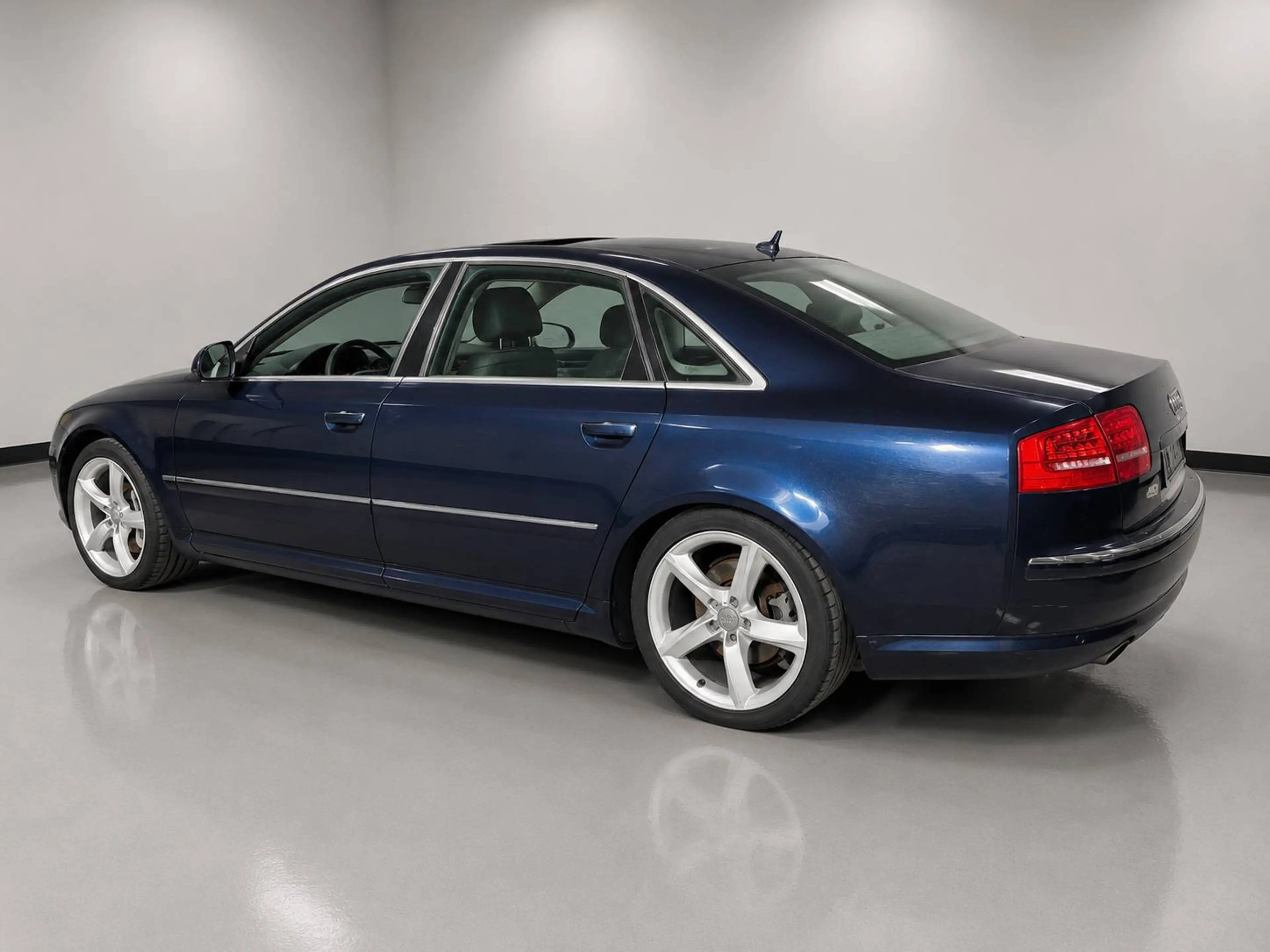 Audi A8 A8 Long 4.2 TDi V8 Quattro DPF Tiptronic — photo 6