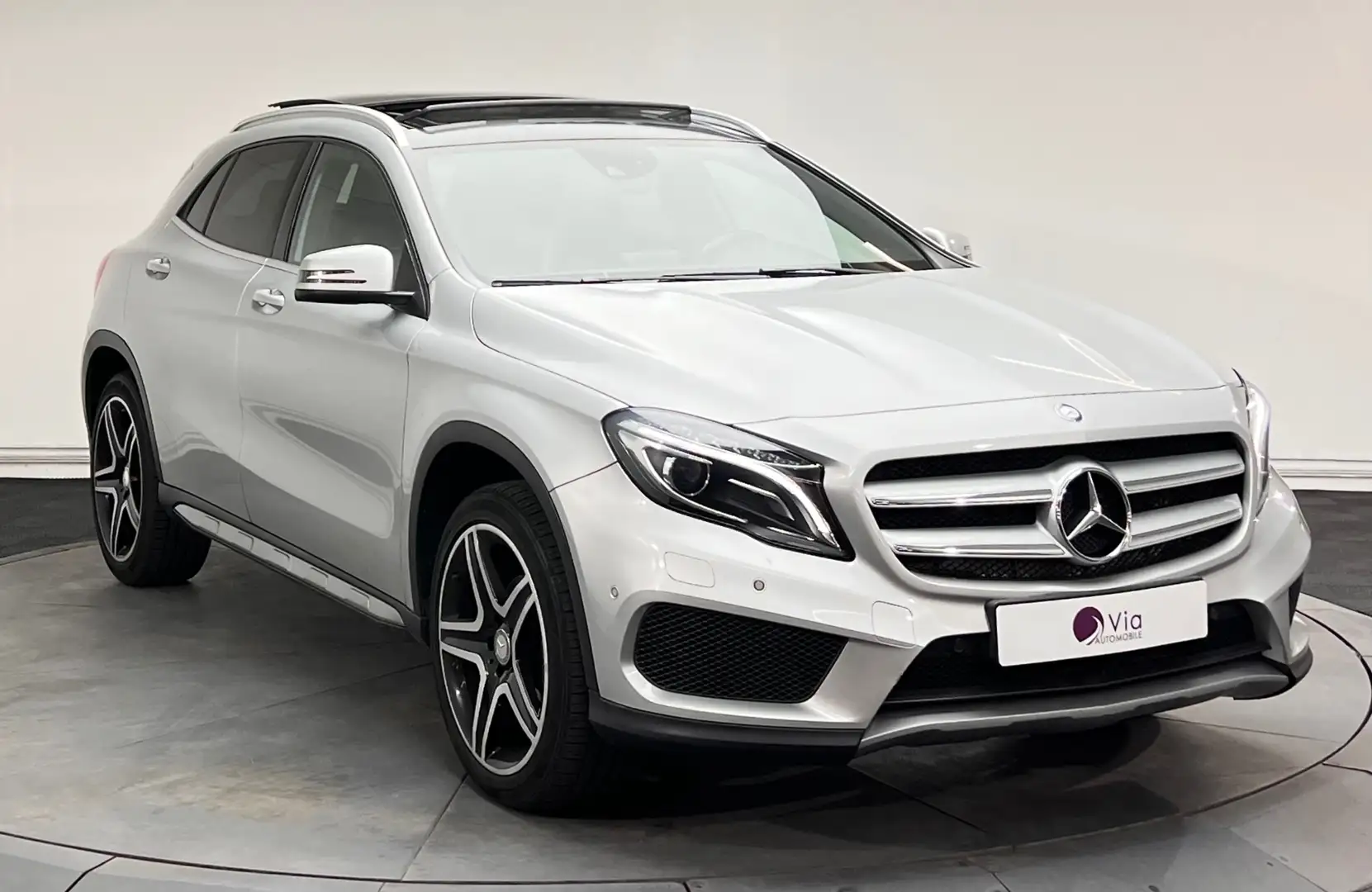 Mercedes-Benz GLA 200 200 CDI 4-Matic Fascination 7-G DCT A Gris - 2