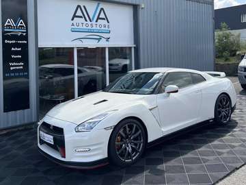 I (R35) 3.8 V6 700ch Black Edition BVA