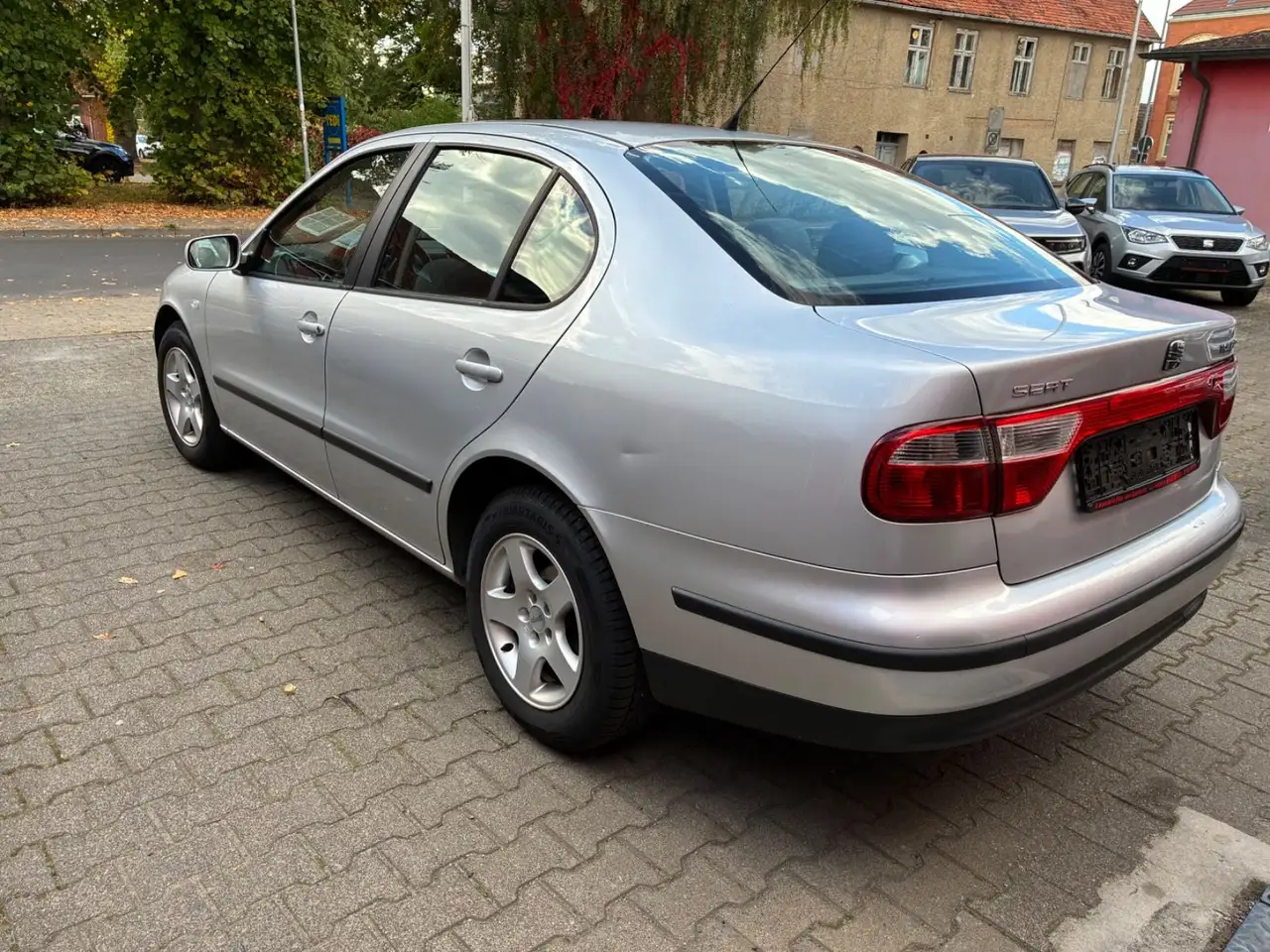 SEAT Toledo Stella 1,6 16V-Klima-TÜV-AU-05-2028-, foto 7