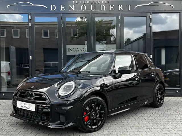 MINI Cooper C 5-Deurs 1.5 John Cooper Works M / JCW / PANO / CAM