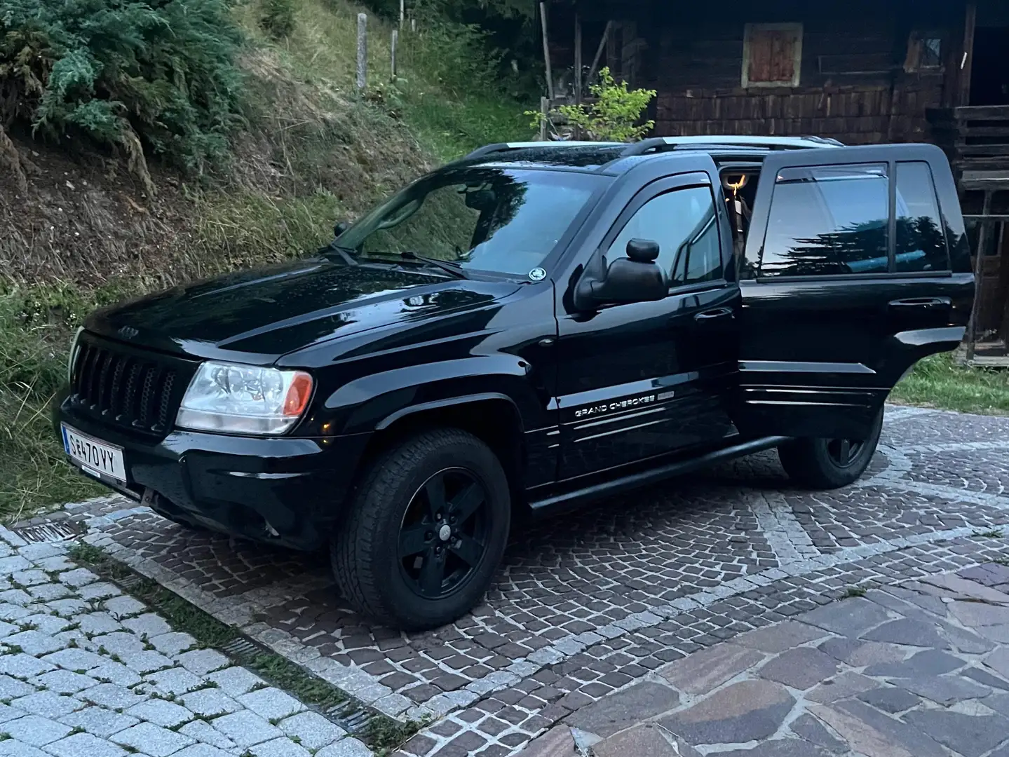 Jeep Grand Cherokee Grand Cherokee Limited 2,7 "Vision" CRD Limited Vision Schwarz - 1