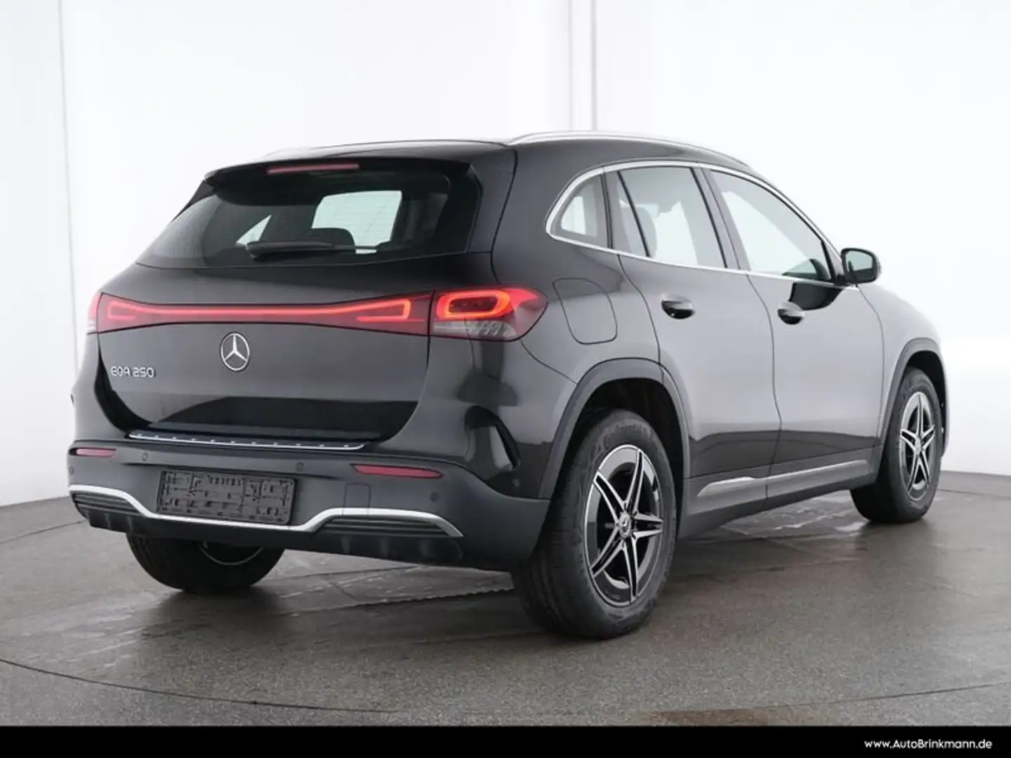 Mercedes-Benz EQA 250 EQA 250 AMG-LINE/MBUX/NAVI/CARPLAY/KAMERA AMG Line Zwart - 2