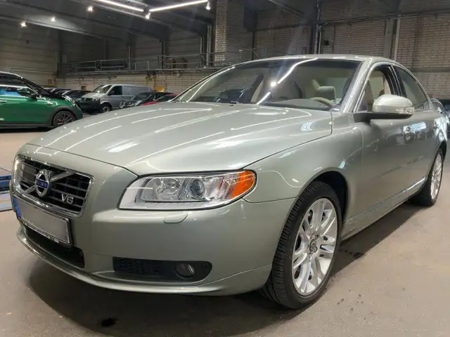 Volvo S80 4.4 V8 315cv Geartronic AWD Summum 1 PROPRIETARIO-KM CERTIFICATI-UNICA NEL WEB!!! NAVI-RETROCAMERA-CRUISE ADATTIVO-XENO