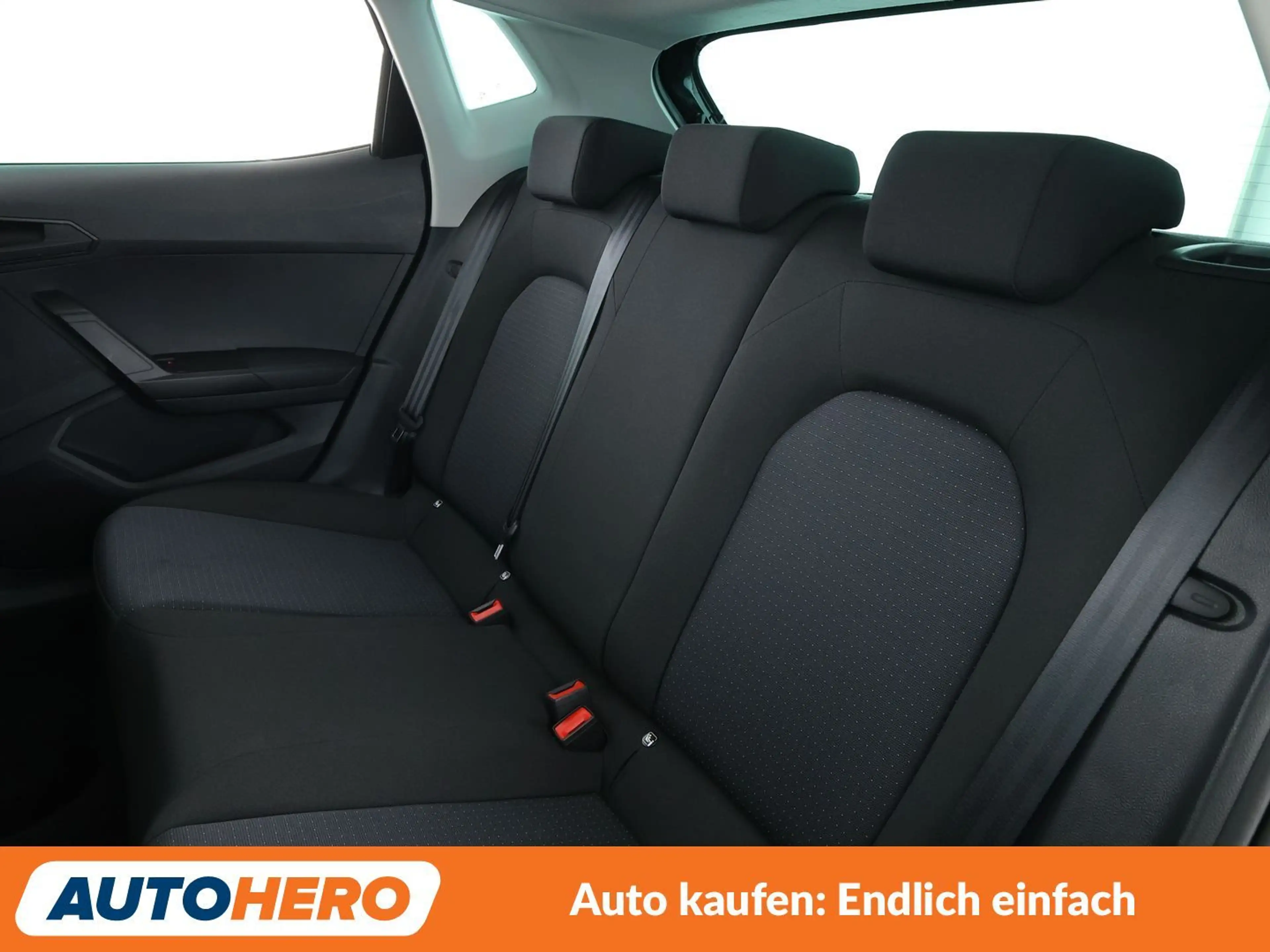 SEAT Ibiza 1.0 TSI Style*TEMPO*PDC*SHZ* — photo 14