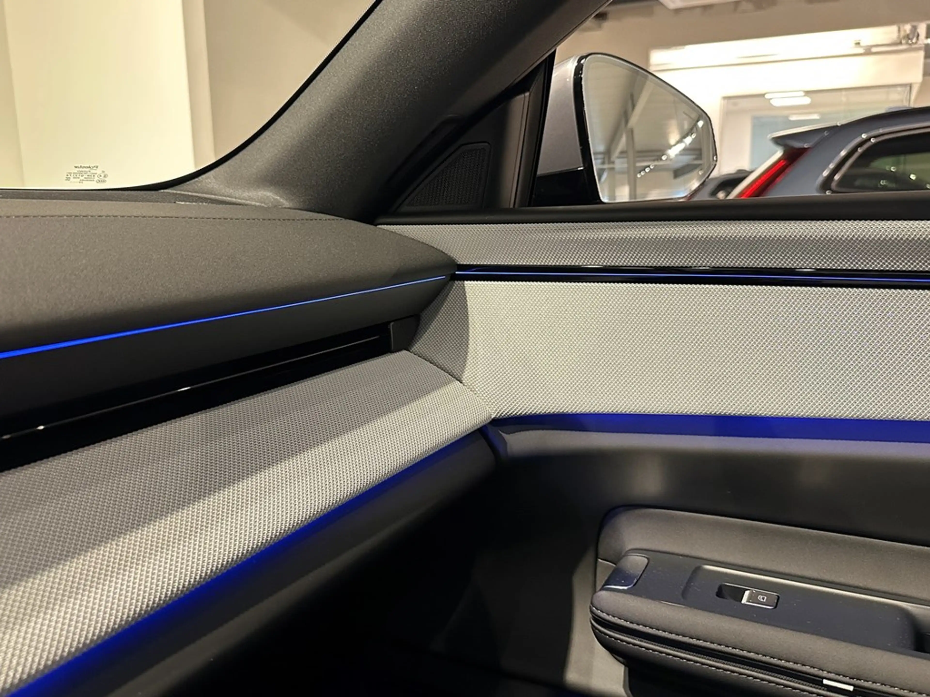 Polestar 4 Long Range — photo 9
