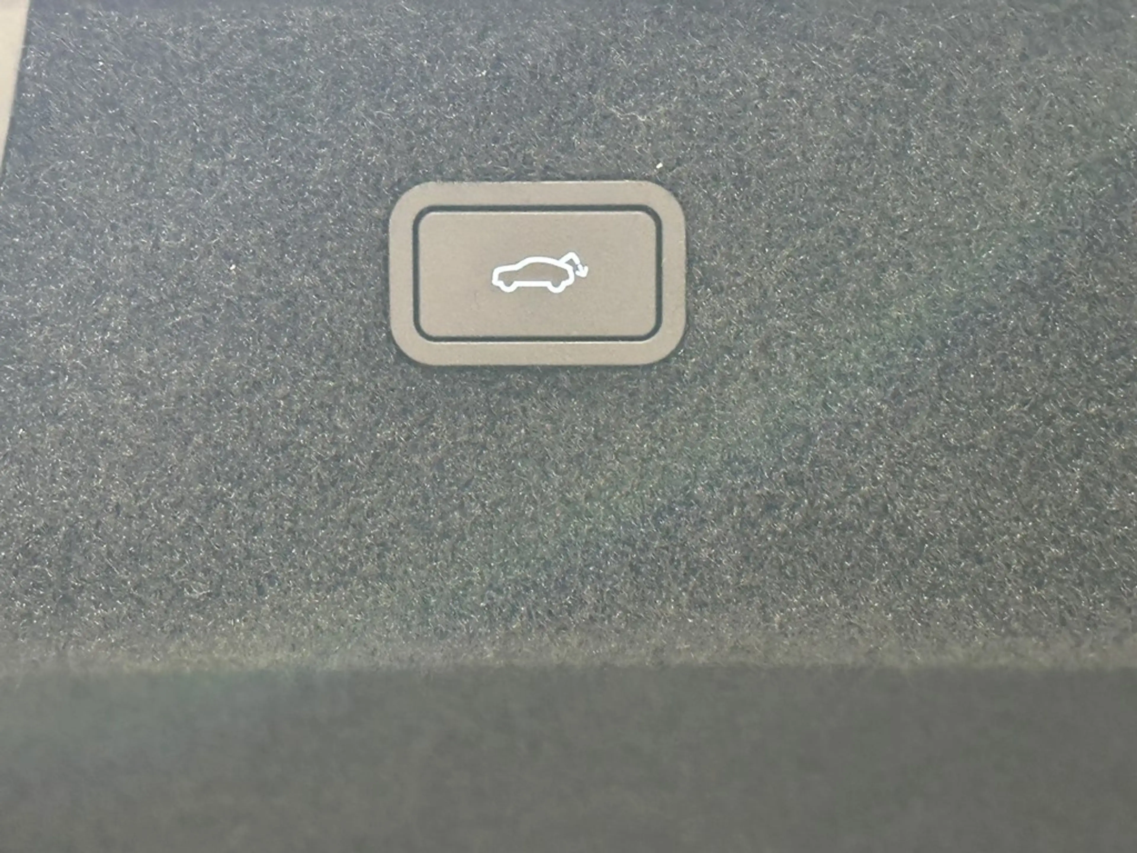 Polestar 4 Long Range — photo 13