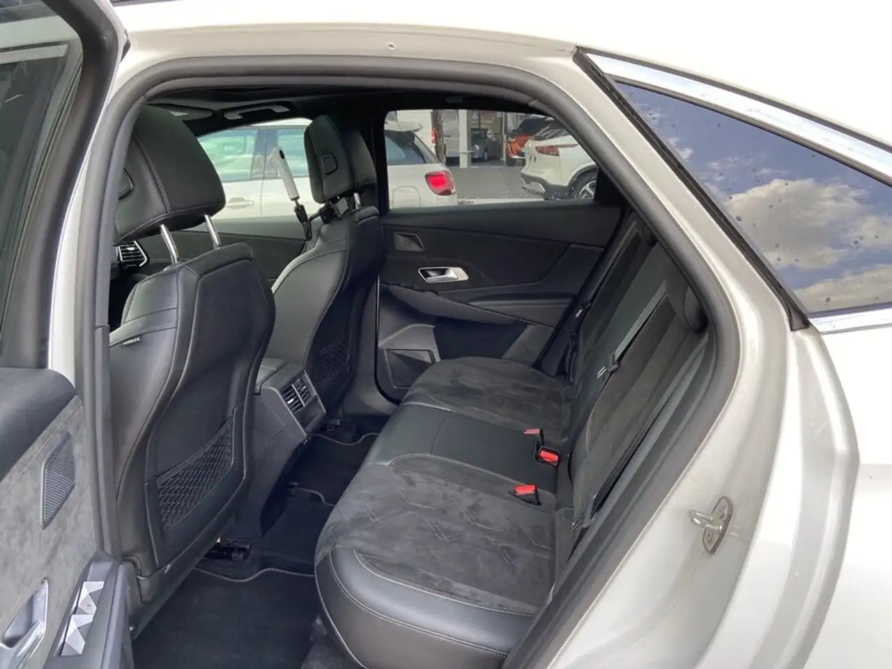 DS Automobiles DS 7 Crossback 2021