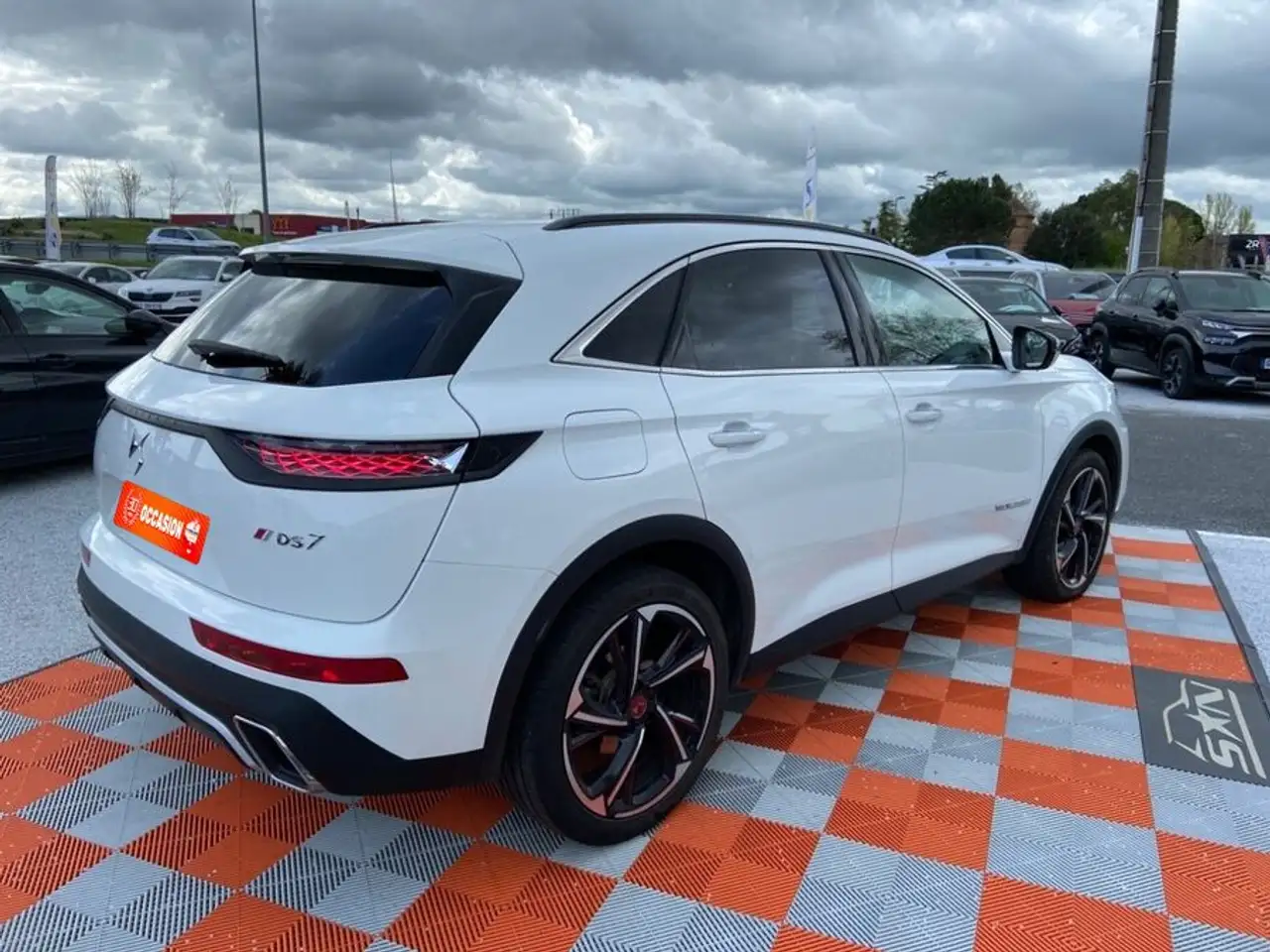 DS Automobiles DS 7 Crossback 2021