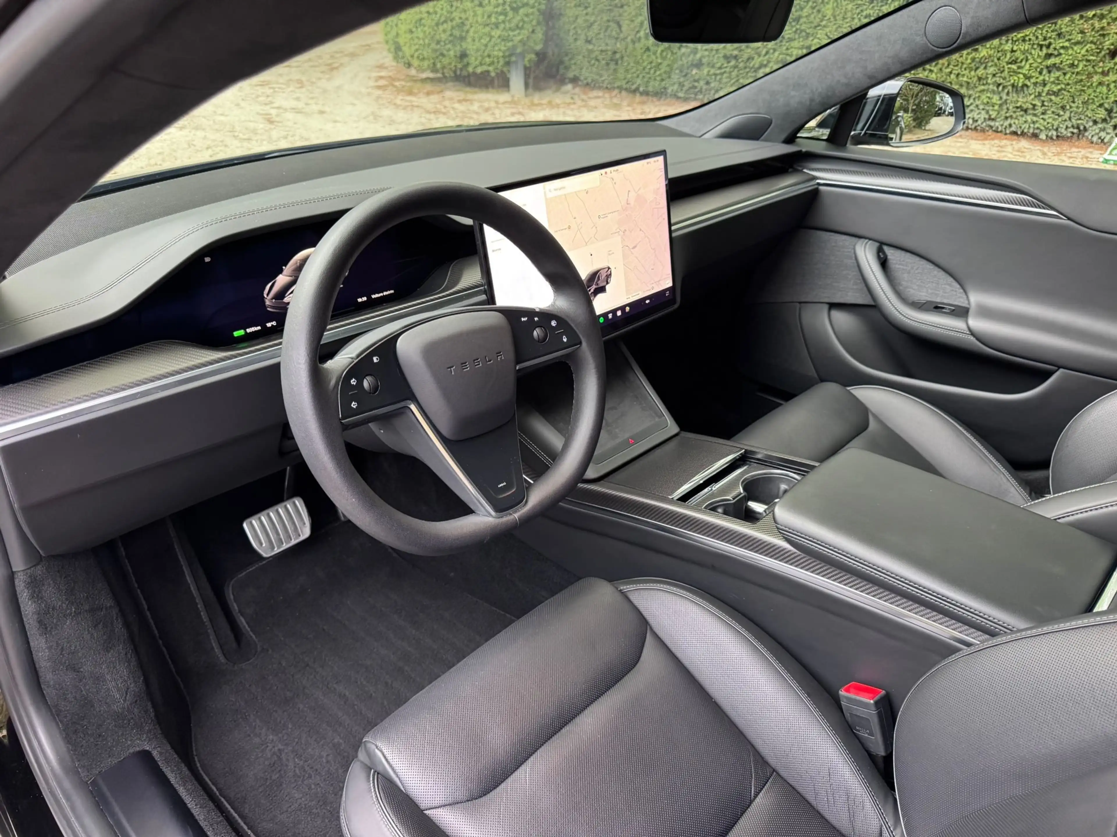 Tesla Model S PLAID / 1020HP / full black/1 owner/ premium — photo 12