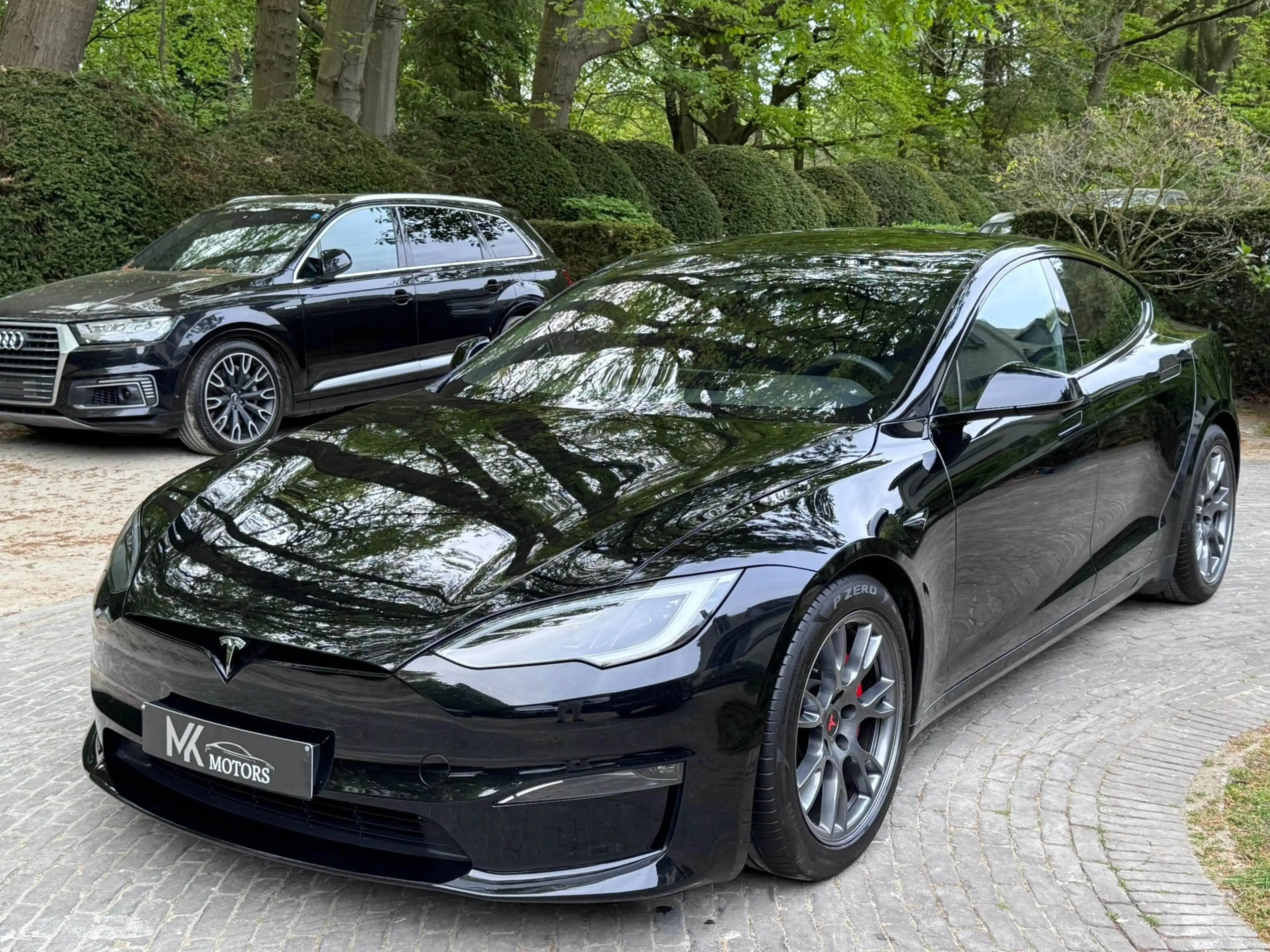 Tesla Model S PLAID / 1020HP / full black/1 owner/ premium — photo 2