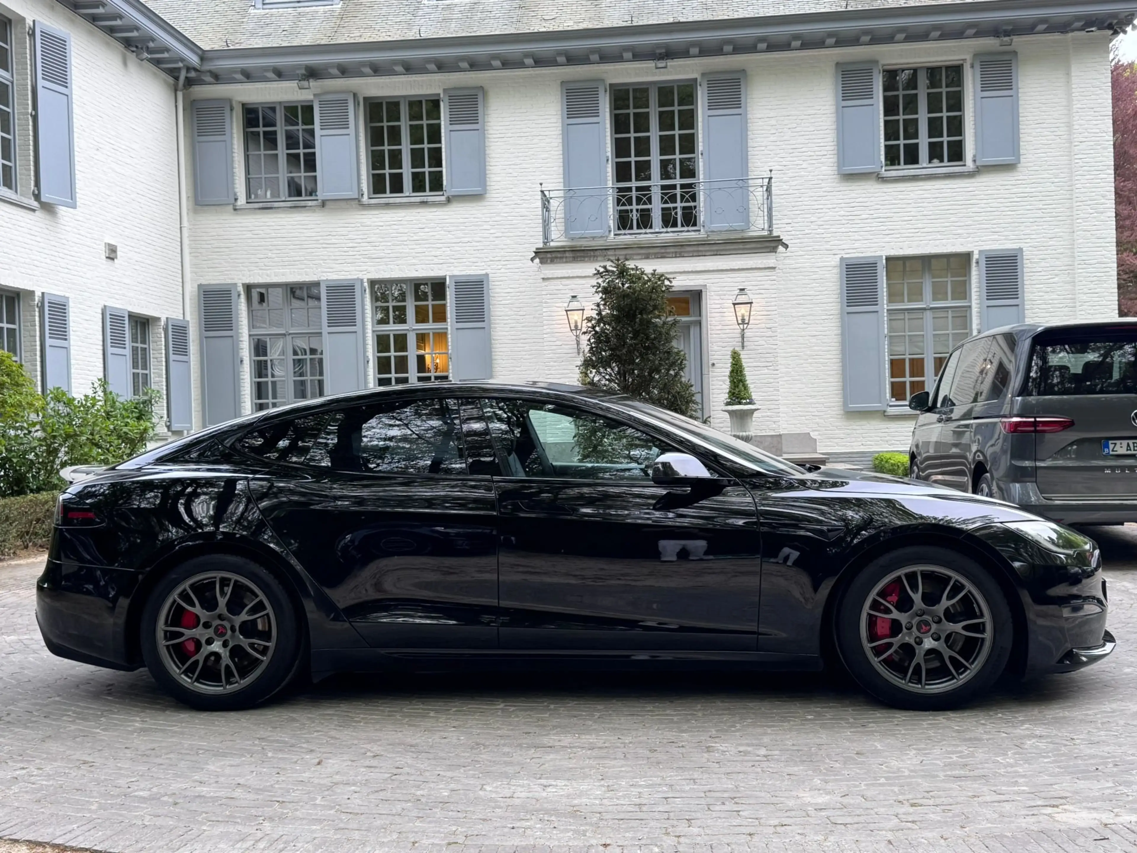 Tesla Model S PLAID / 1020HP / full black/1 owner/ premium — photo 8