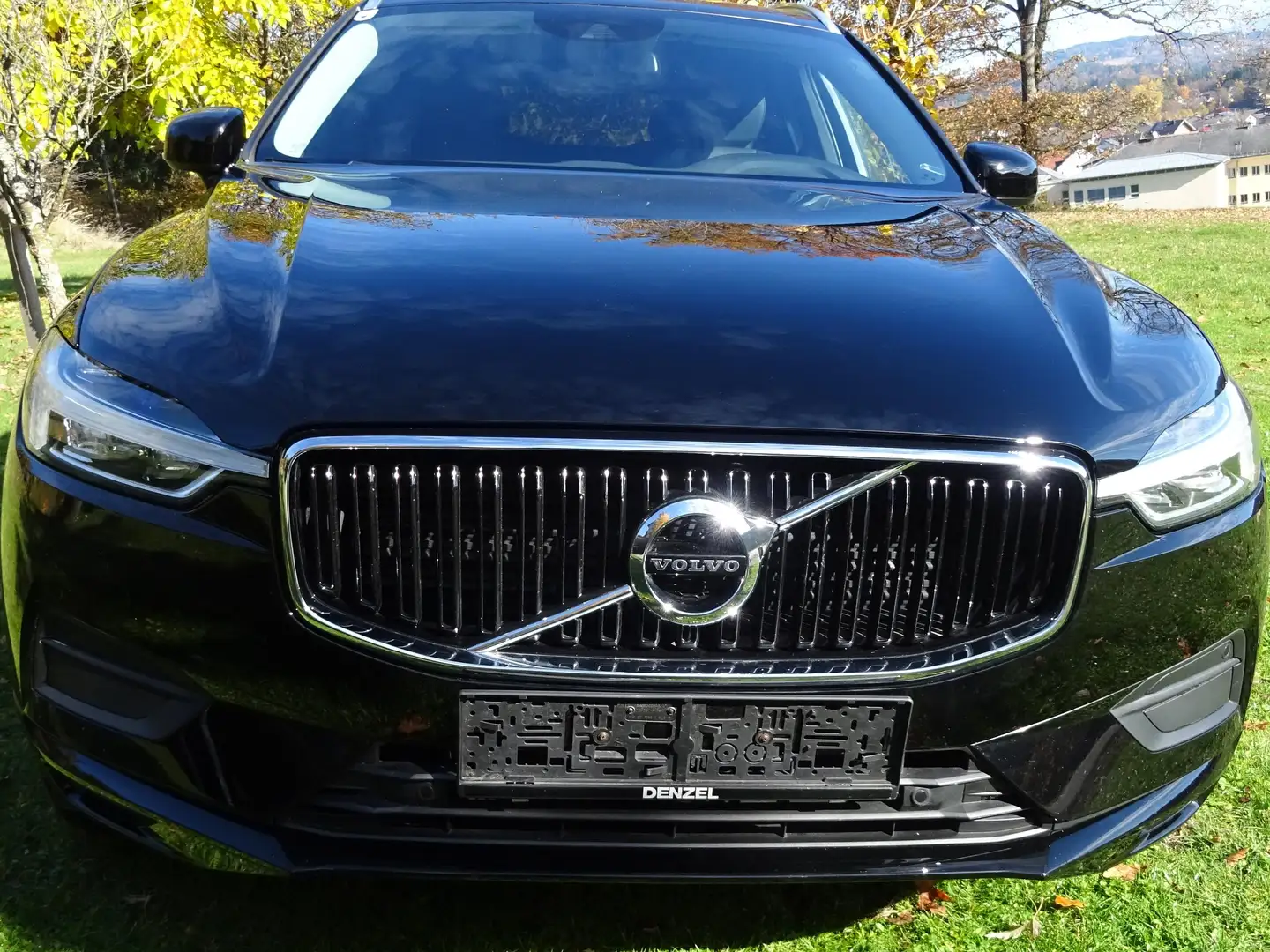 Volvo XC60 XC60 D4 Momentum Pro Momentum Pro Schwarz - 2