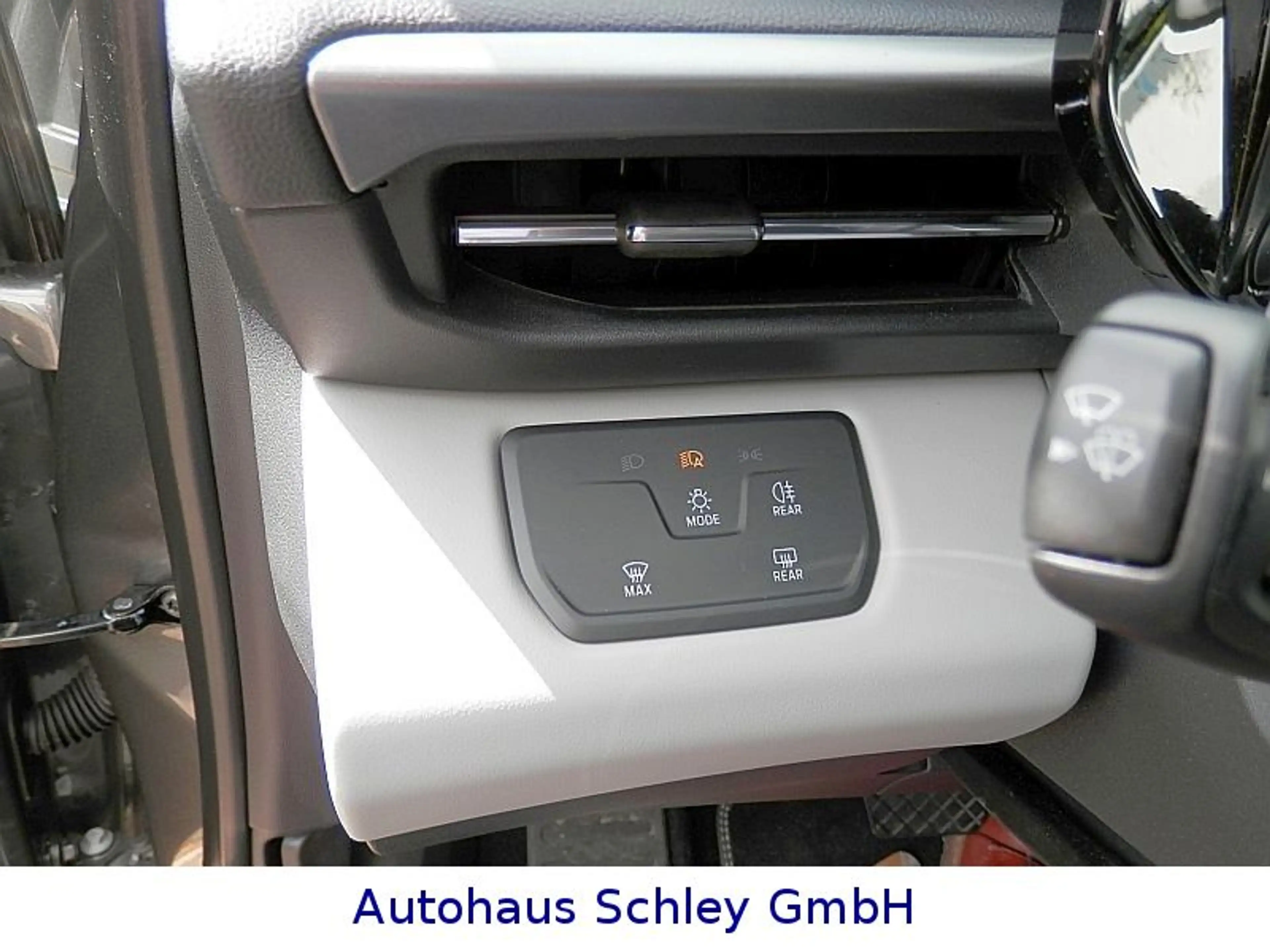 Ford Explorer RWD*Wärmepumpe*FahrAssPack* — photo 15