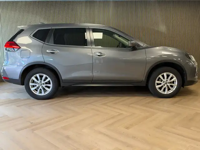 Nissan X-Trail view 8