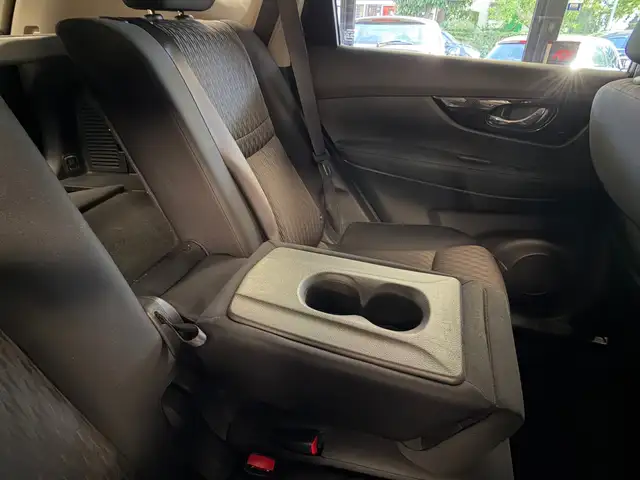 Nissan X-Trail view 19
