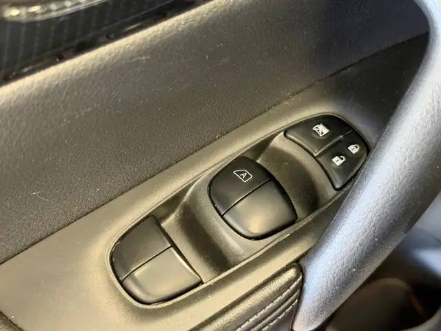 Nissan X-Trail view 29