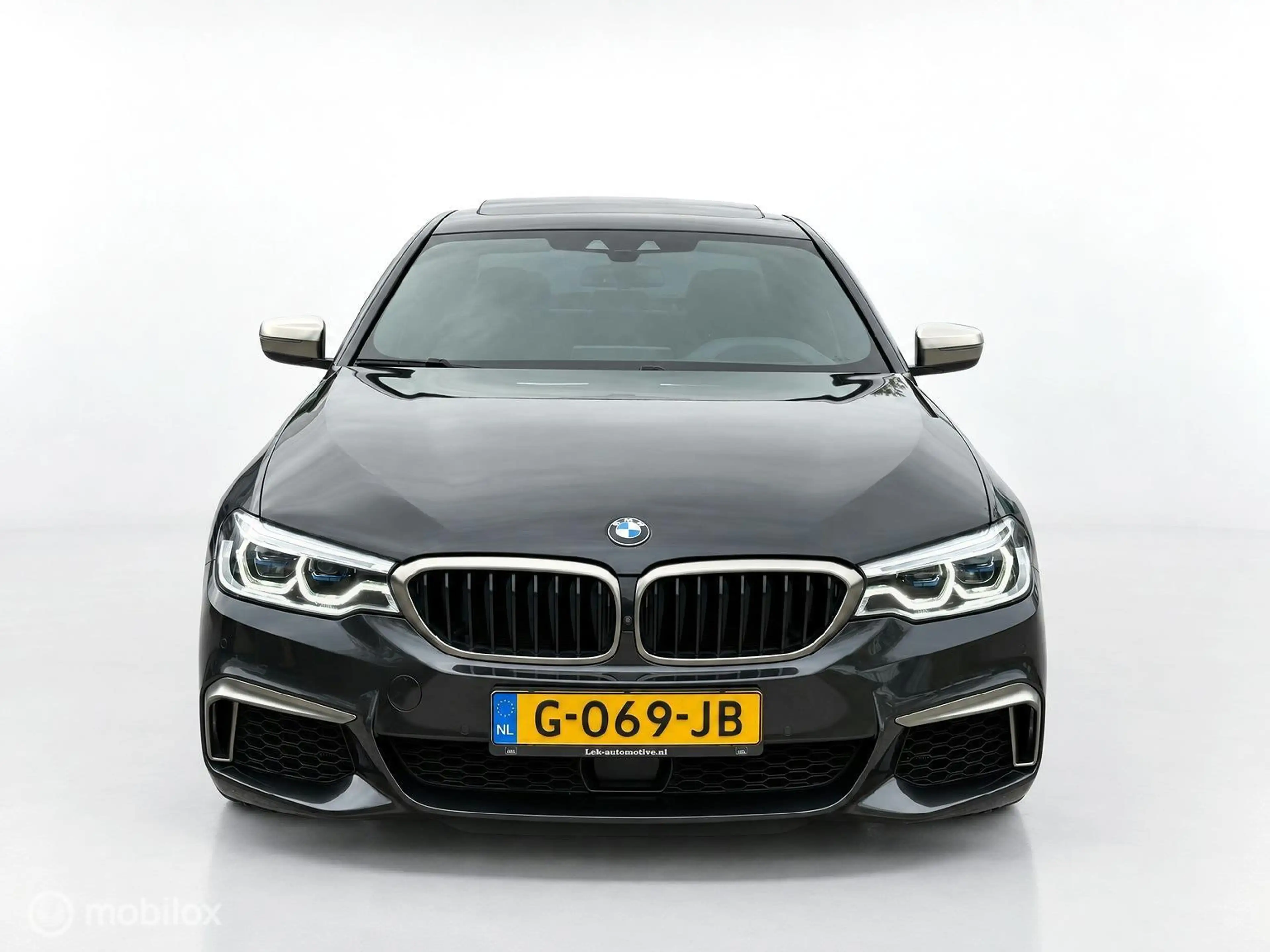BMW M550 5-serie M550i xDrive High Executive B&W|360CAM|MEM — photo 6